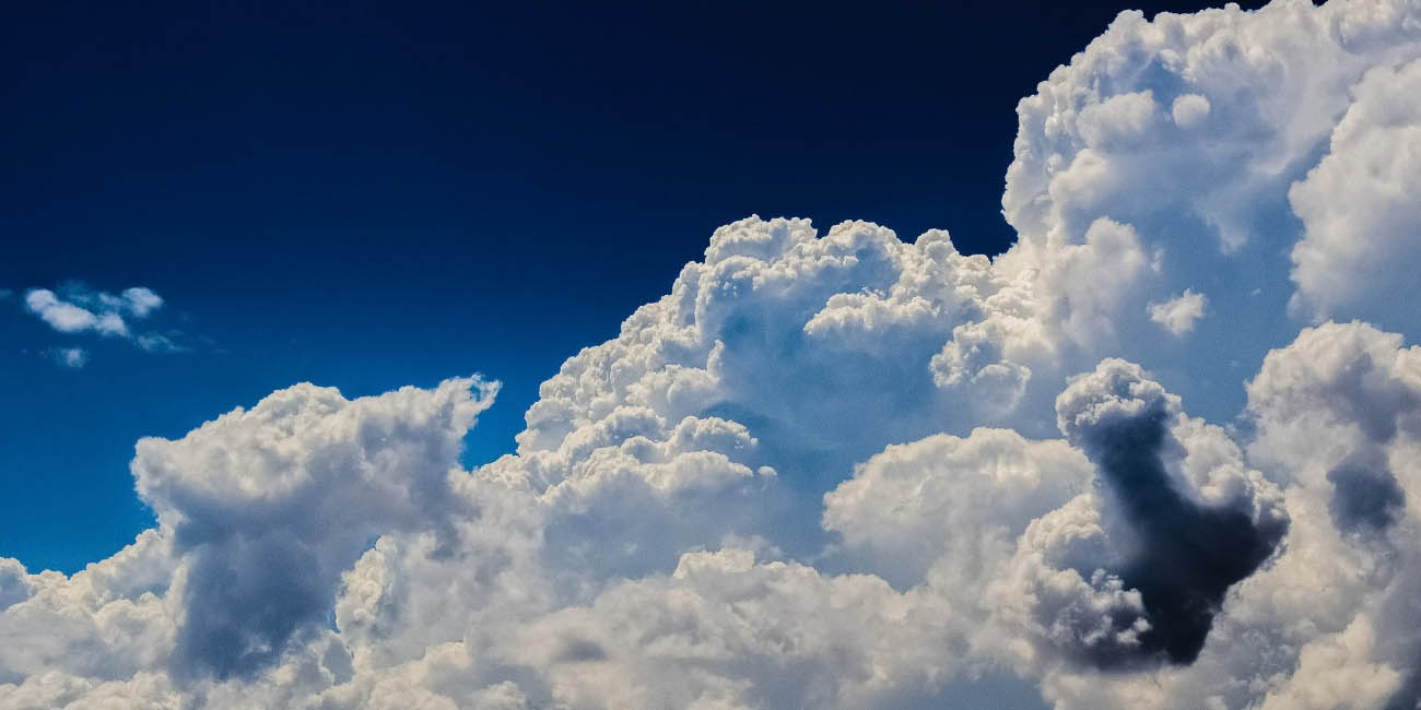 Vorschaubild Muss es immer »Die Cloud« sein? – Eine allgemeine Betrachtung für die Bereitstellung von IT-Anwendungen